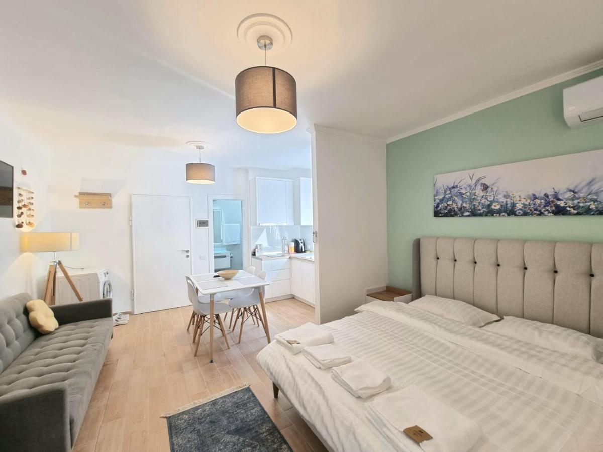 Hana Seaview Apartment Golem  Dış mekan fotoğraf